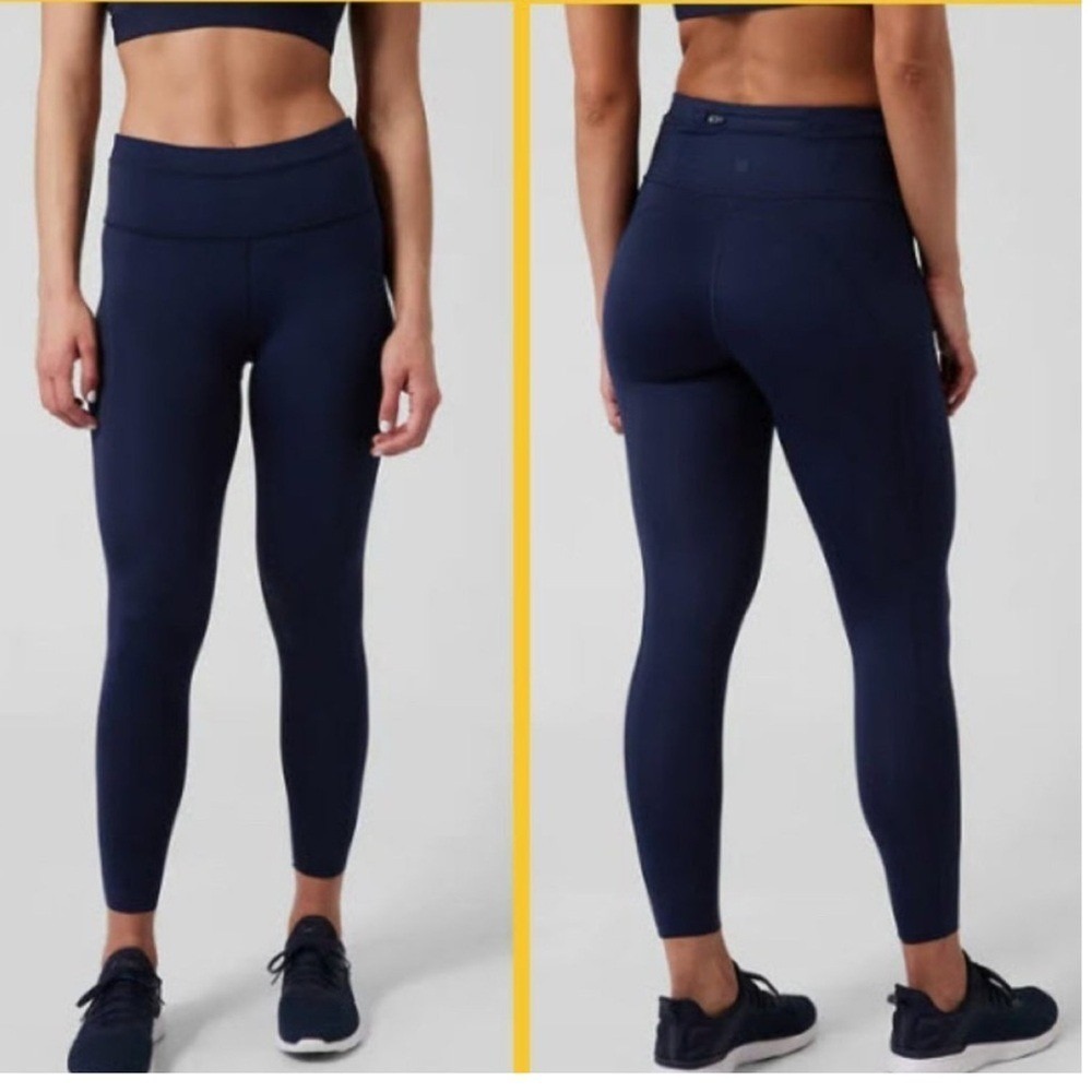 Athleta Accelerated 7/8 Leggings Women's M Blue Activewear Running